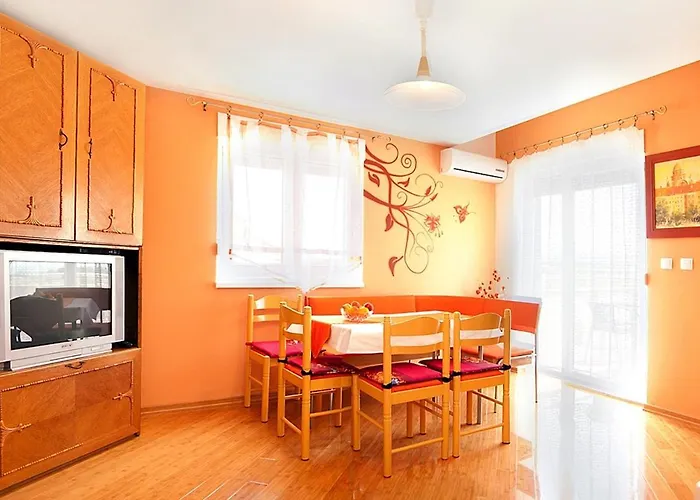 With Parking Space - 10022 Apartamento Vodice